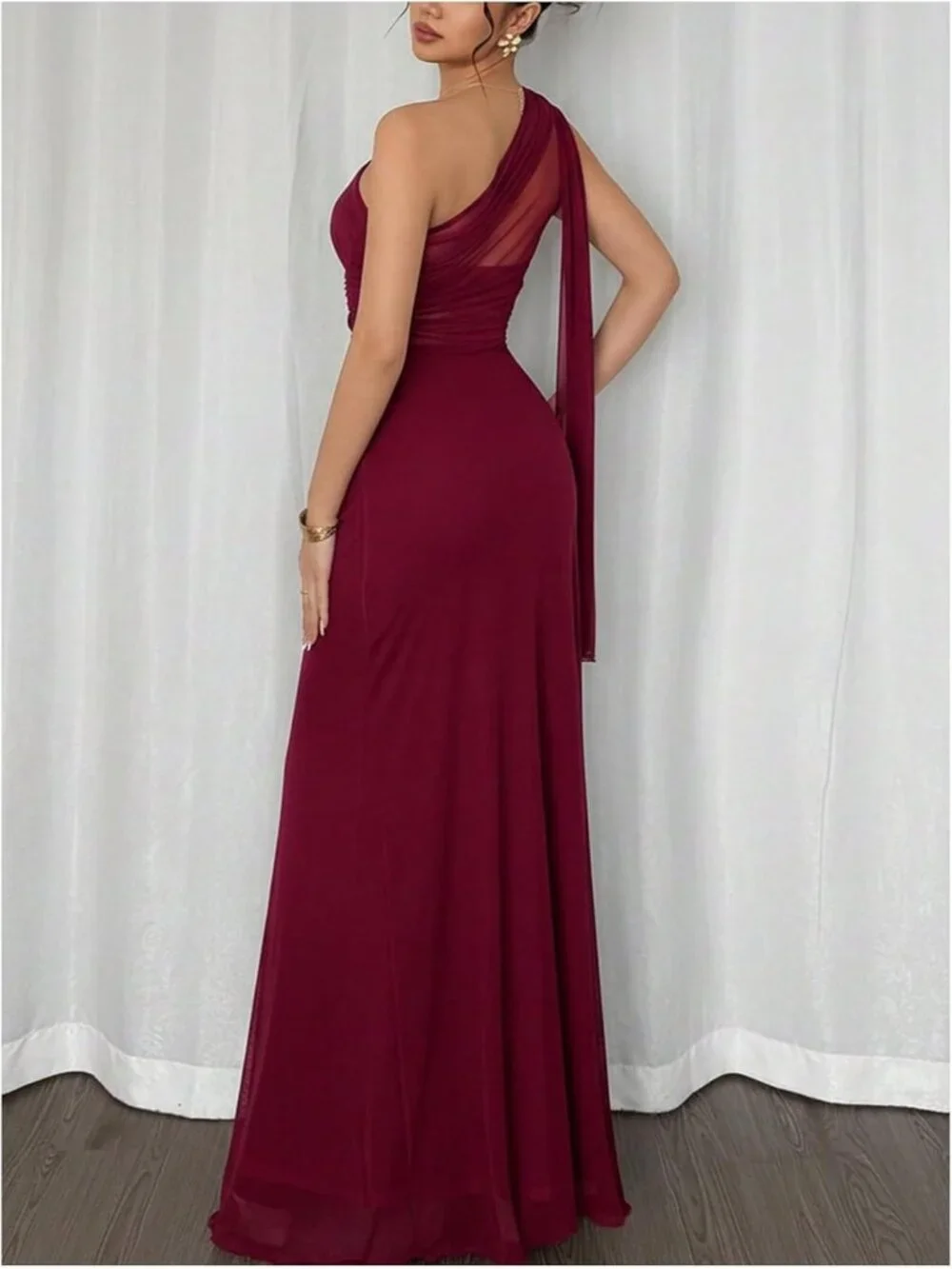Women's Burgundy Off The Shoulder Mid Waist Mermaid Cocktail Maxi Dress